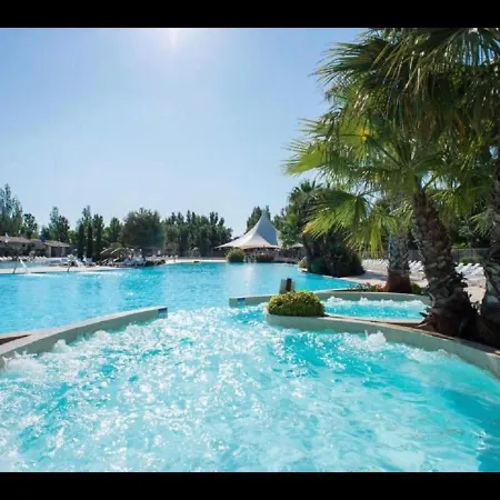 Mobilhome La Carabasse * Vias